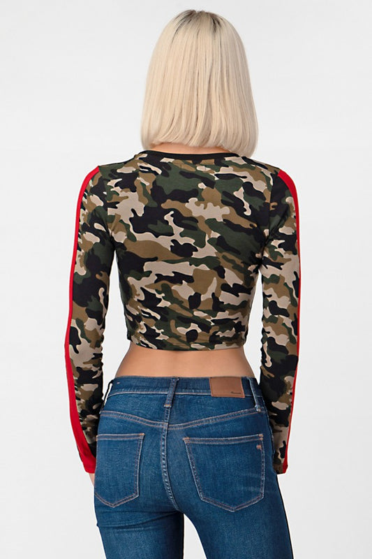 Women's knit cropped camo print top